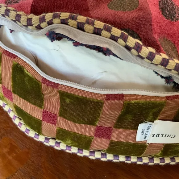 BEAUTIFUL RARE Vintage MacKenzie Childs Round Velvet Pillow with Bow Ribbon Ties - Picture 6 of 12